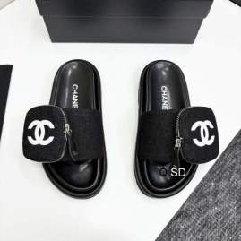 Picture of Chanel Slippers _SKUChanelsz35-40SD03033138
